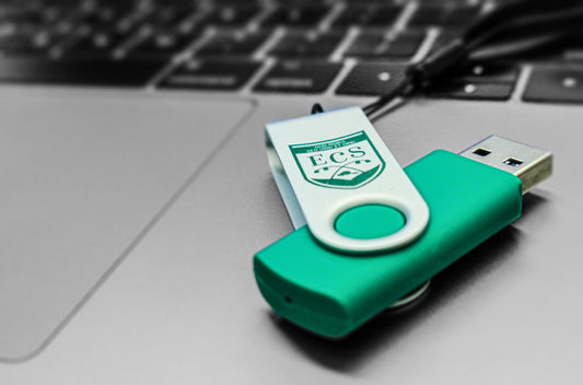 8GB USB Flash Drive - liquidation